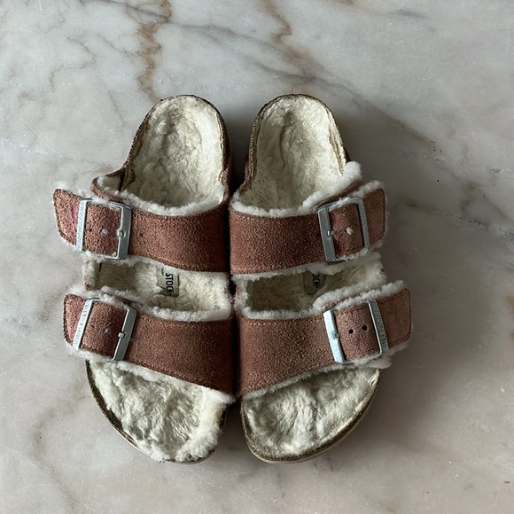 Arizona Shearling Suede Leather Pink Clay Double Strap Sandals 7US 38EU - Picture 3 of 17